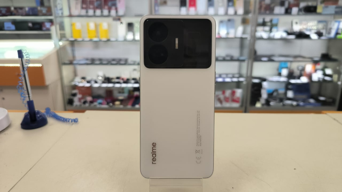 Смартфон Realme GT3 240W  16/1Tb