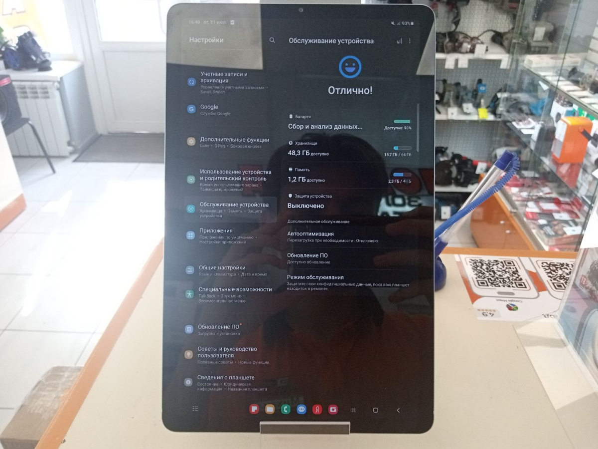 Планшет Samsung Tab S6 lite;