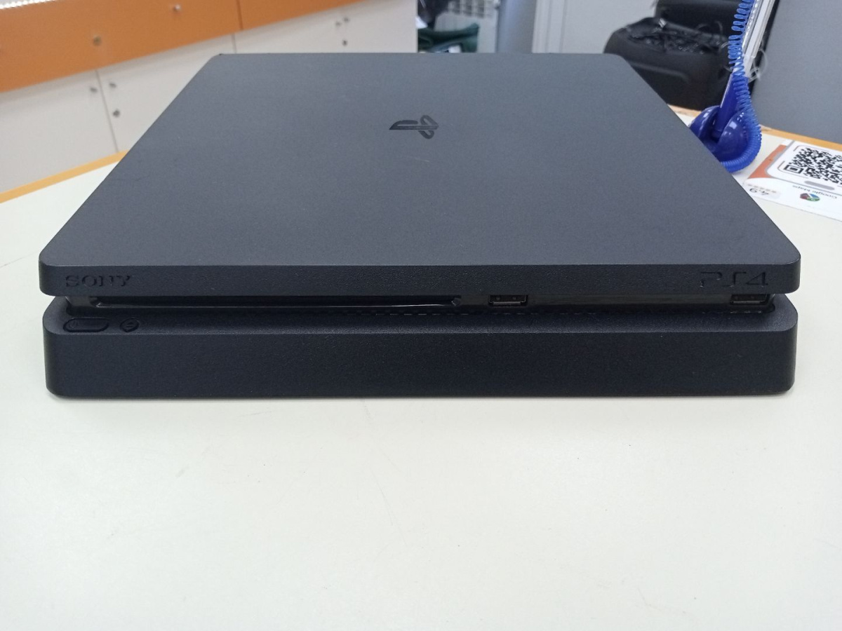 Игровая приставка PlayStation 4 Slim 1Tb