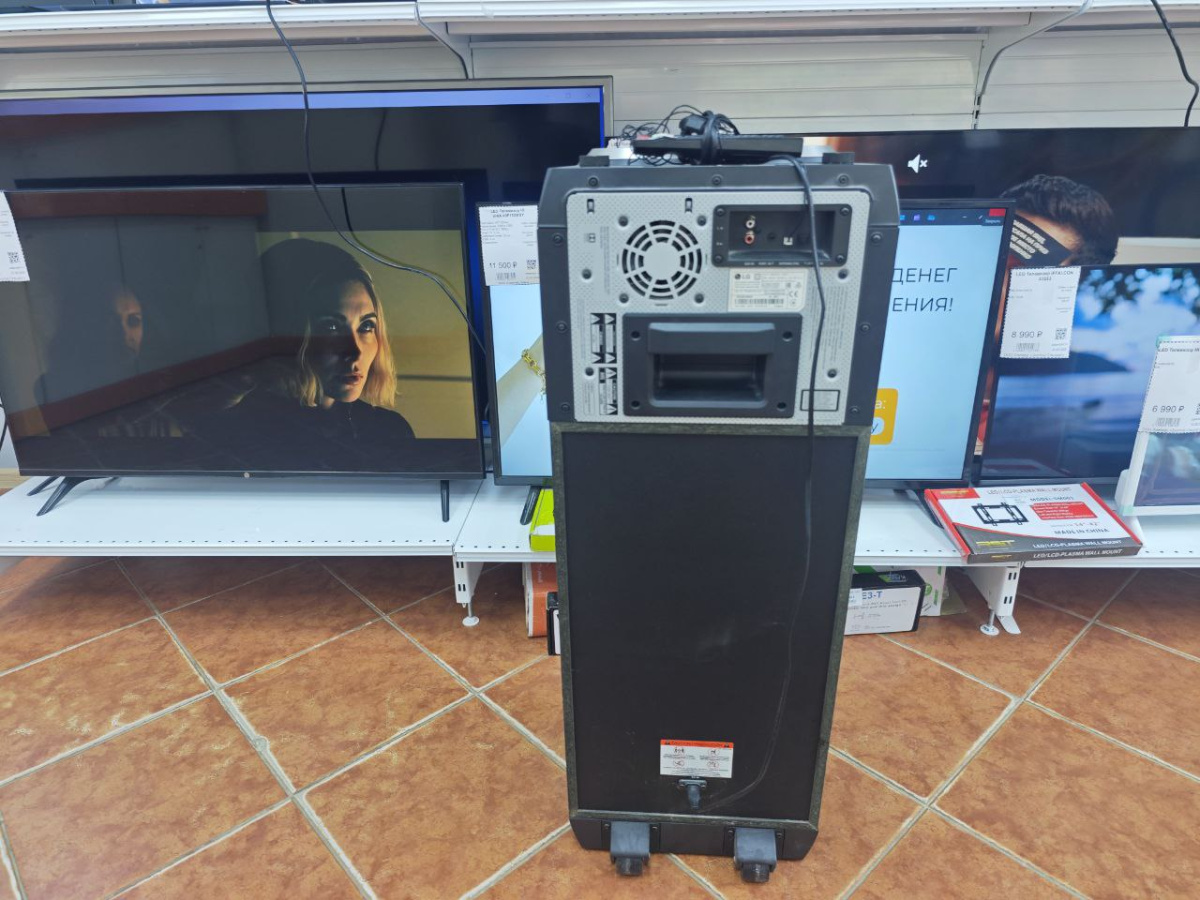 Музыкальный центр LG OK85