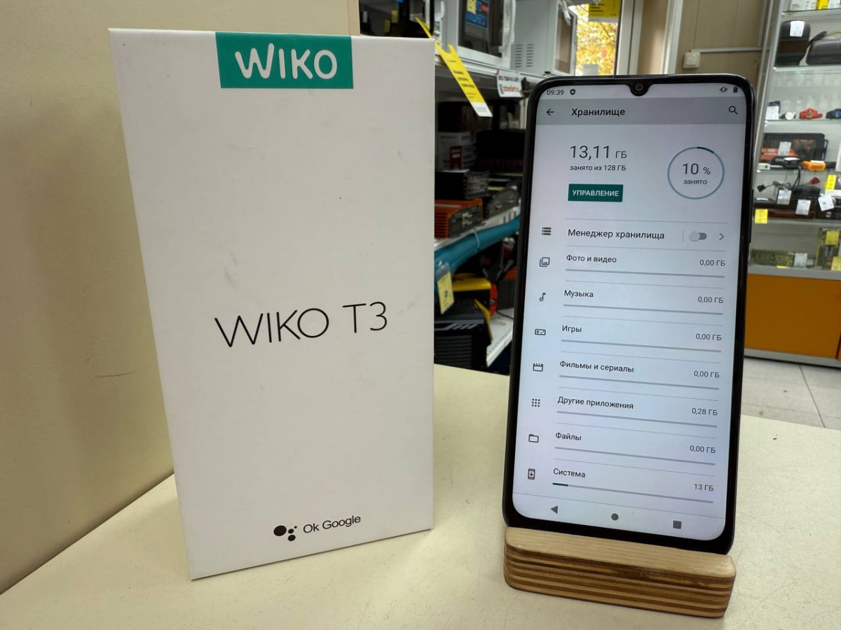 Смартфон Wiko T3