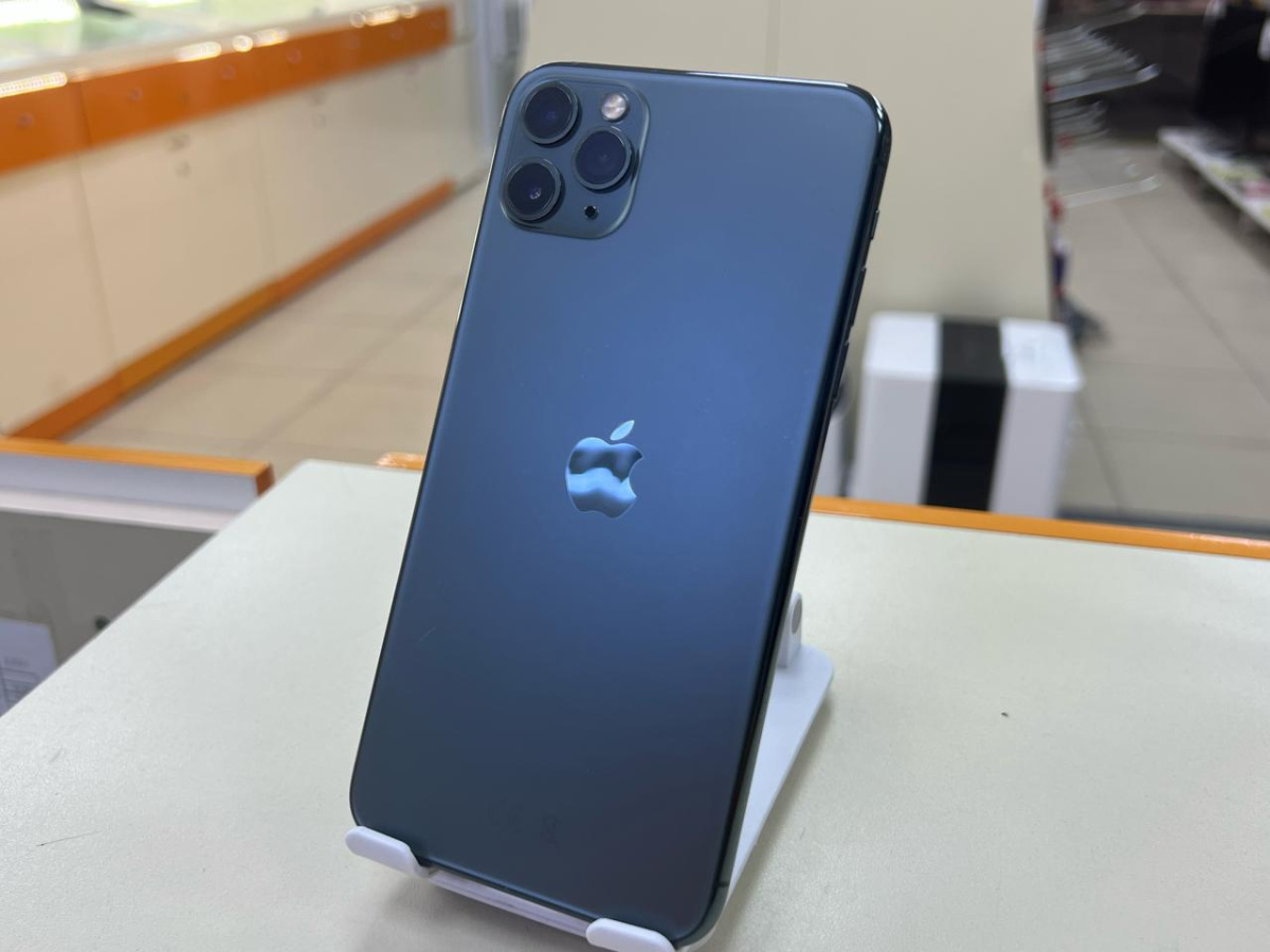 Смартфон Apple iPhone 11 Pro Max 64Gb