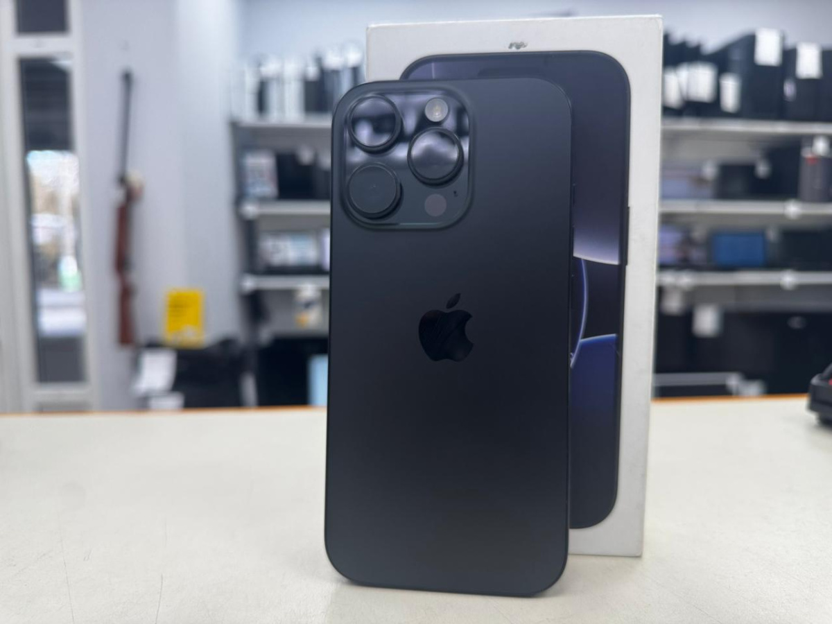 Смартфон Apple Iphone 16 Pro 128Gb