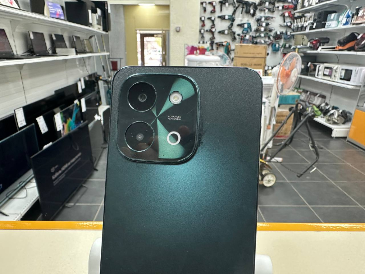Смартфон Vivo Y28 8/256