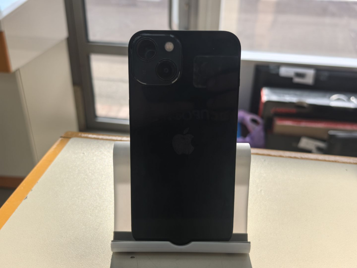 Смартфон Apple iPhone 13 128Gb