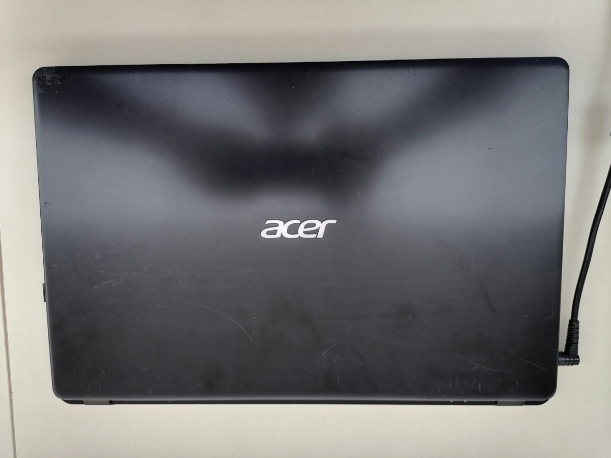 Ноутбук Acer A315; Ryzen 3 3200U, Radeon Vega 3, 4 Гб, 256 Гб, Нет