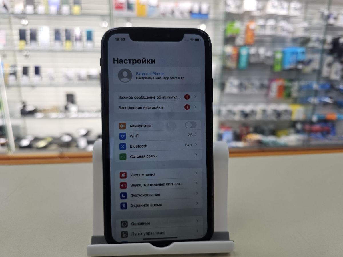Смартфон Apple iPhone 11 128Gb