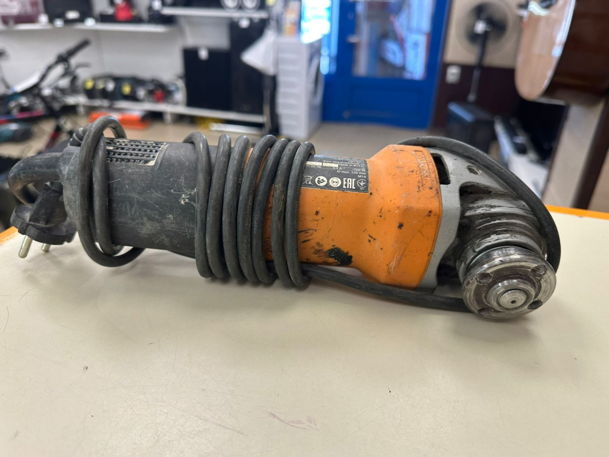Угловая шлифмашина AEG WS 6-125