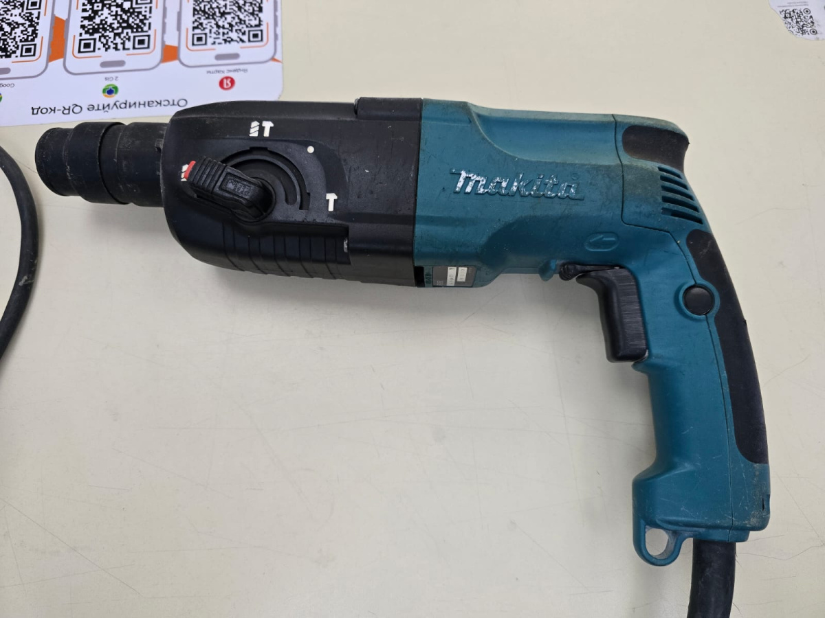 Перфоратор Makita HR2450FT