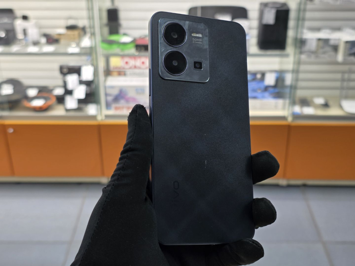 Смартфон Vivo Y35 4/64