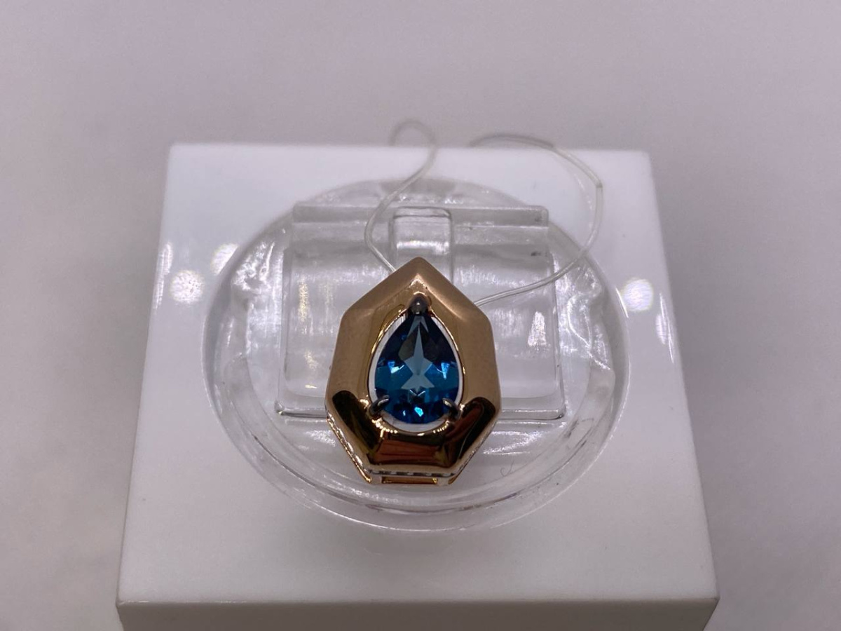 ПОДВЕСКА С КАМНЯМИ (Au 585)