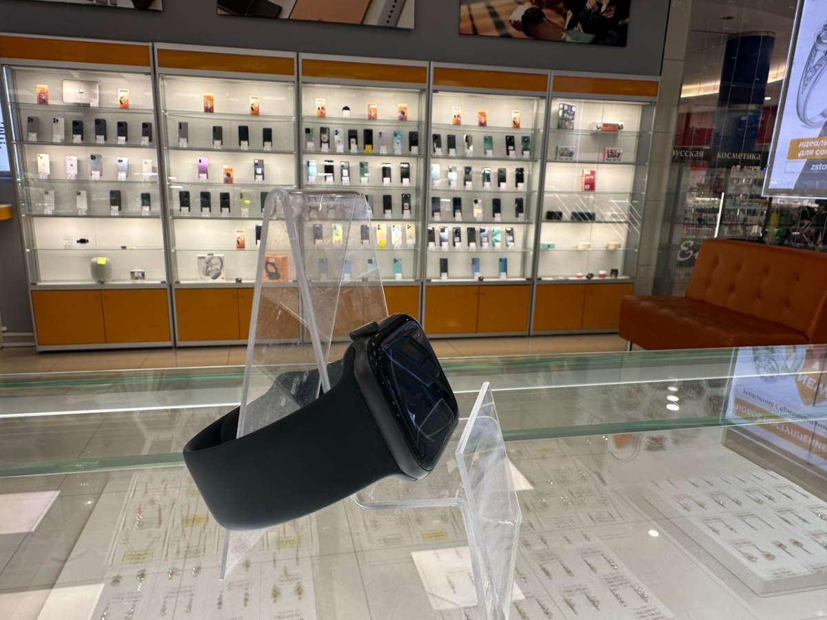 Смарт-часы Apple Watch Series 6 44 мм