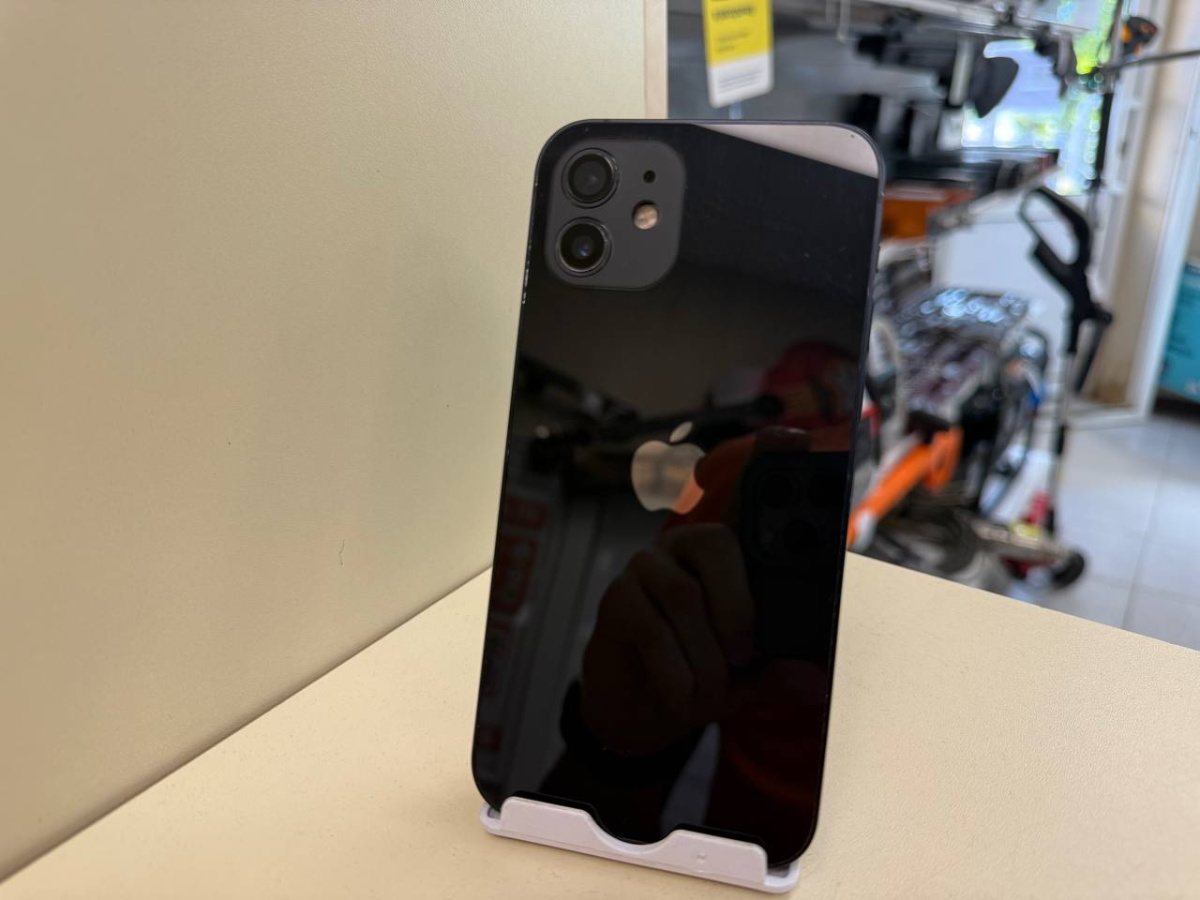 Смартфон Apple iPhone 12 256Gb