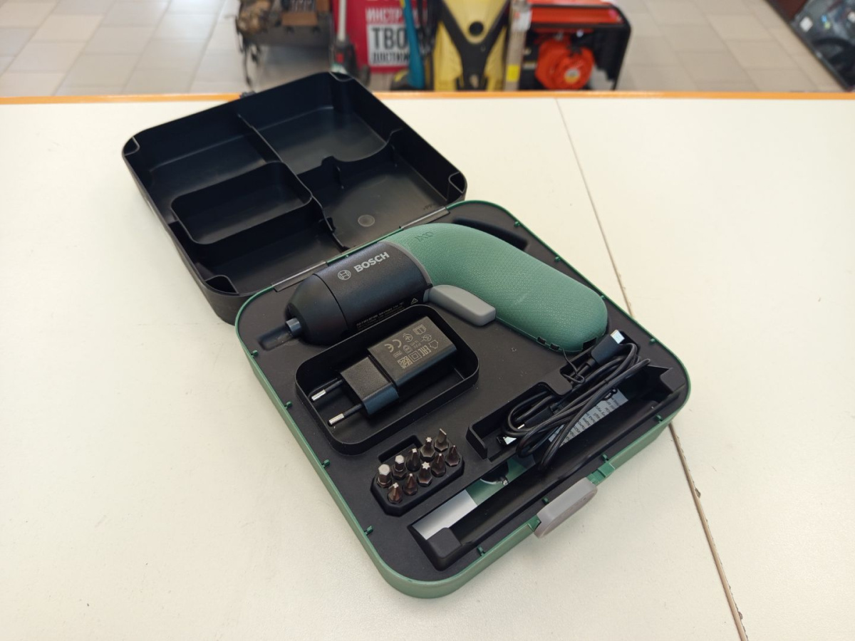 Отвертки электрические Bosch IXO 3 603 JA8 000;
