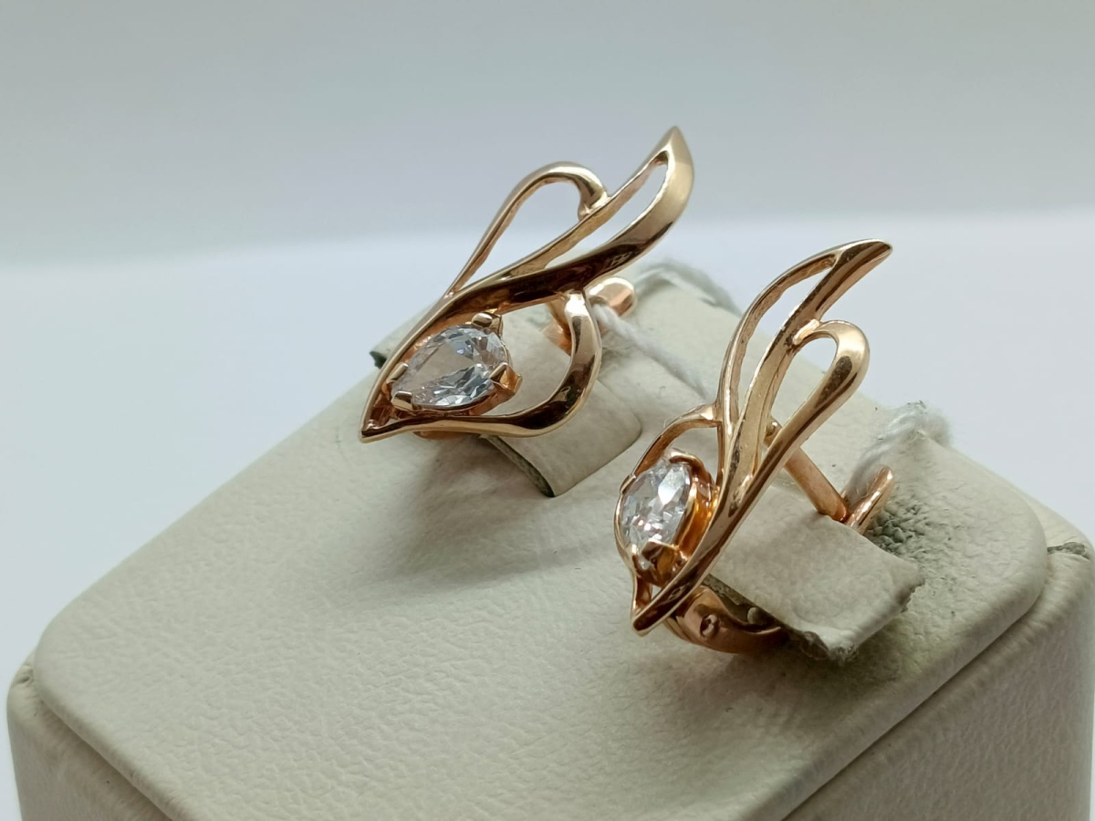 СКМ585 СЕРЬГИ С КАМНЕМ (Au 585) СКМ585 СЕРЬГИ С КАМНЕМ (Au 585)