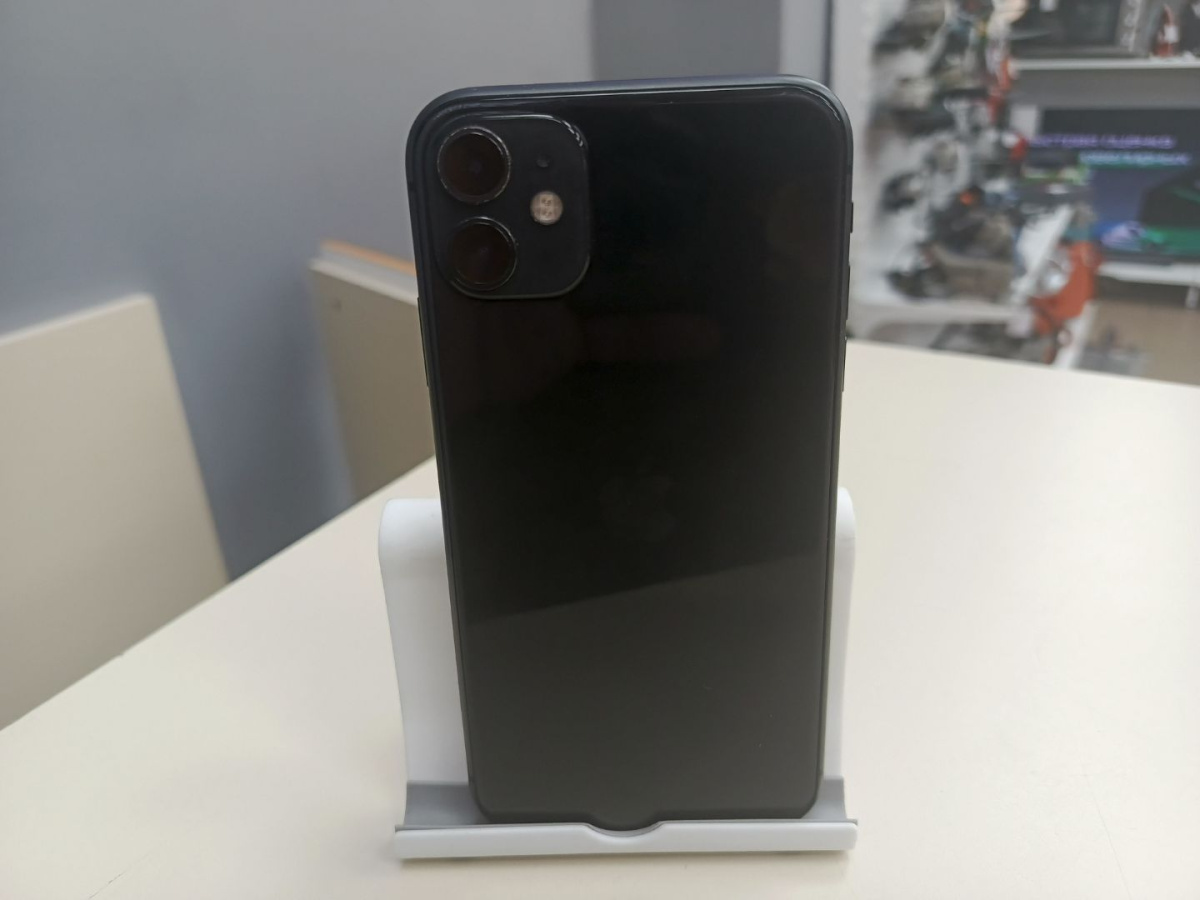 Смартфон Apple iPhone 11 128Gb