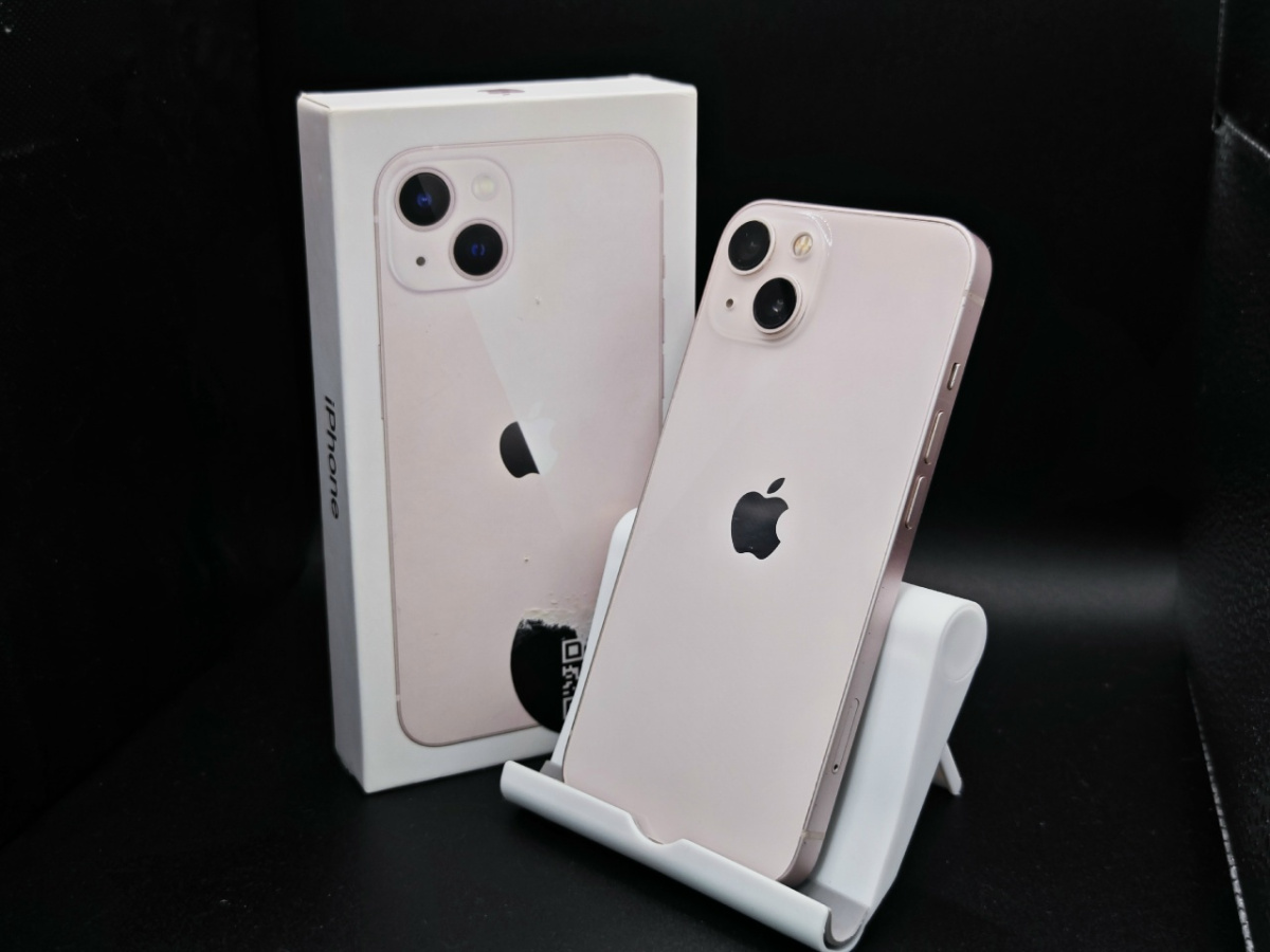 Смартфон Apple iPhone 13 128Gb