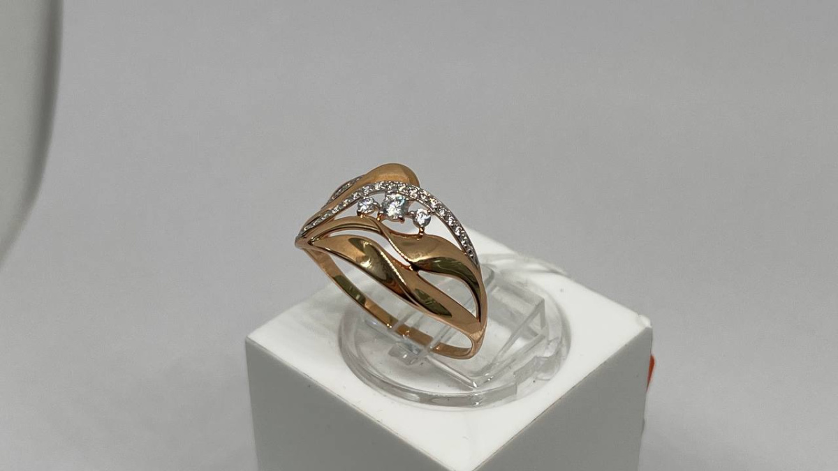 КОЛКМИ585 КОЛЬЦО С КАМНЯМИ (Au 585)