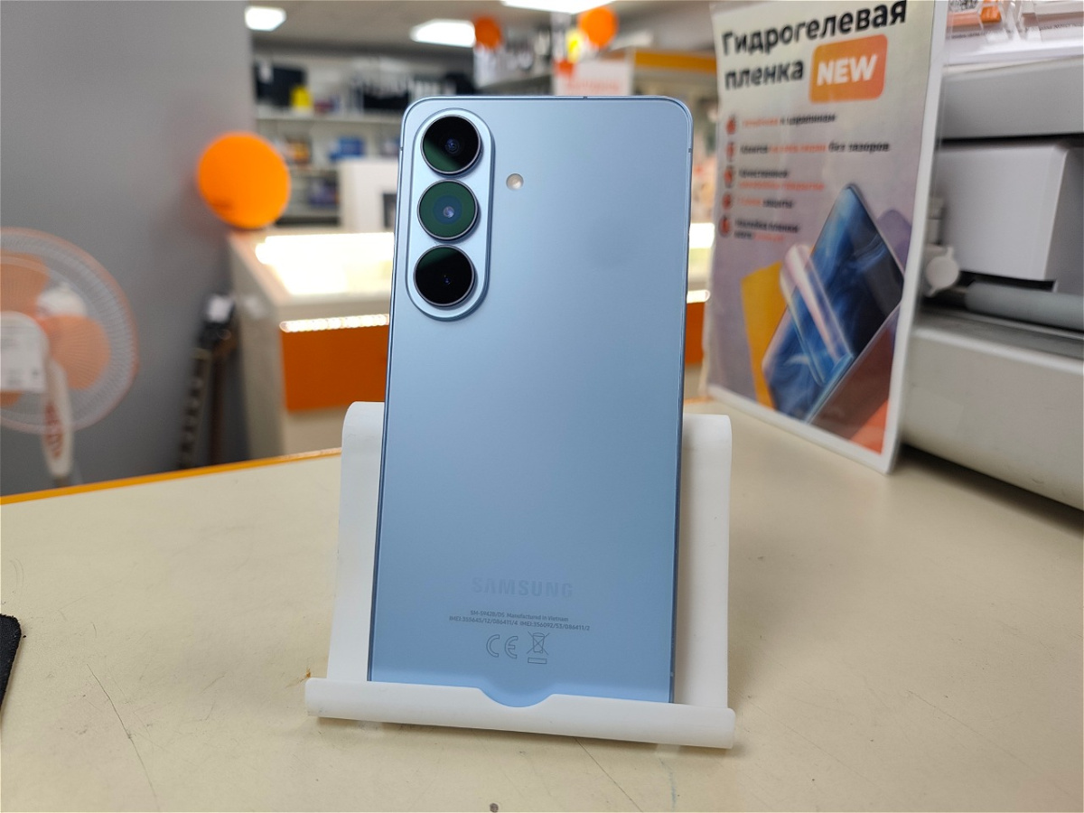 Смартфон Samsung Galaxy S26 12/256