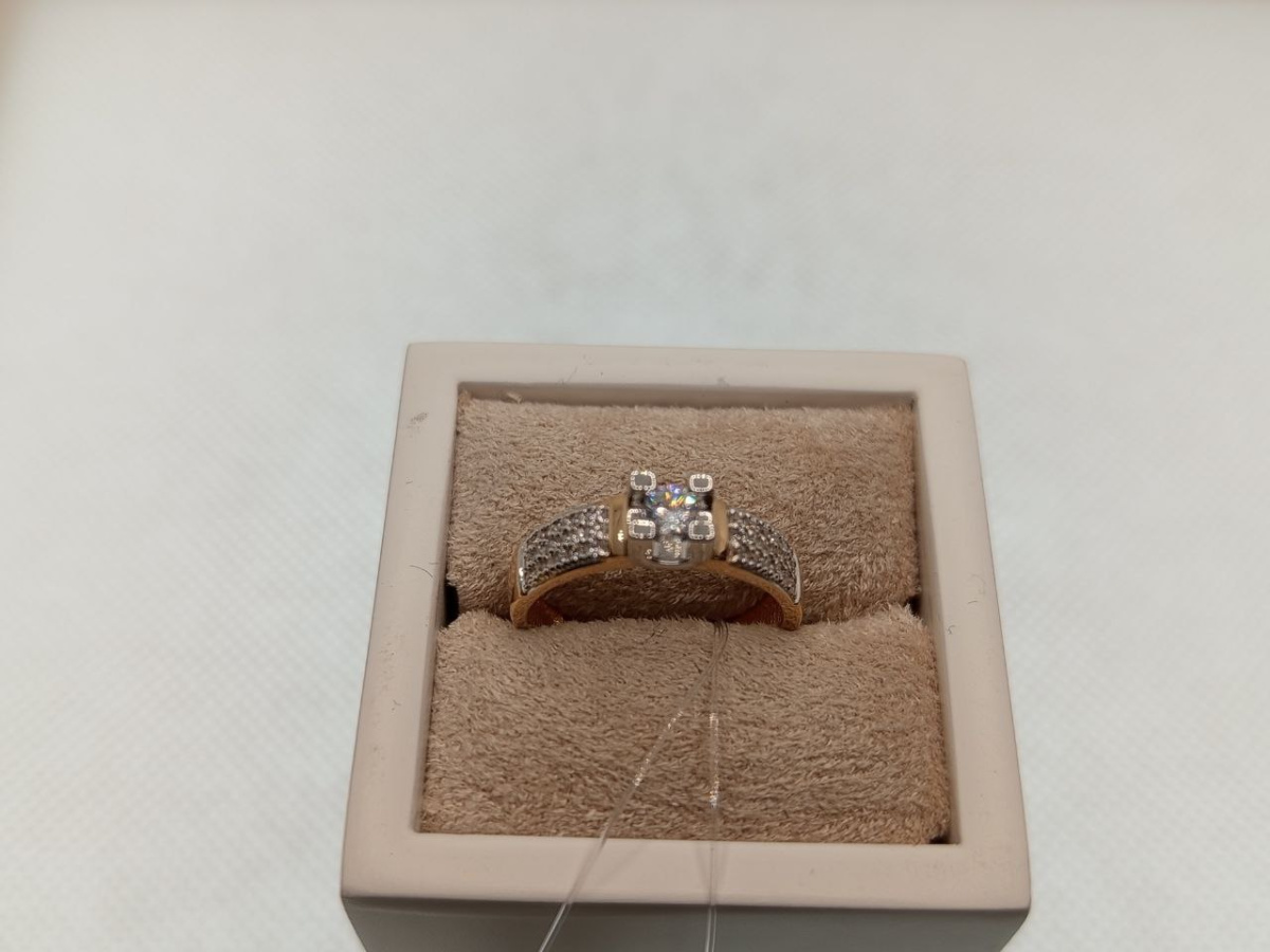 КОЛЬЦО С КАМНЯМИ (Au 585)