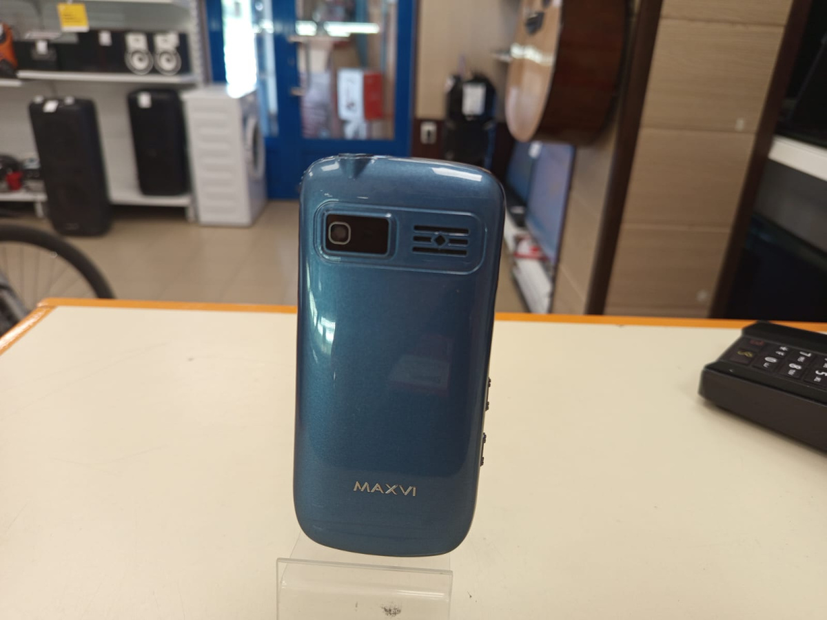Смартфон Maxvi B6