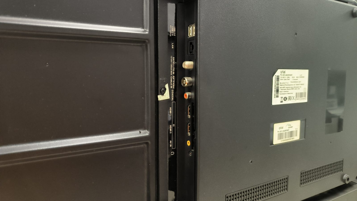 LED Телевизор Artel UA43H3401