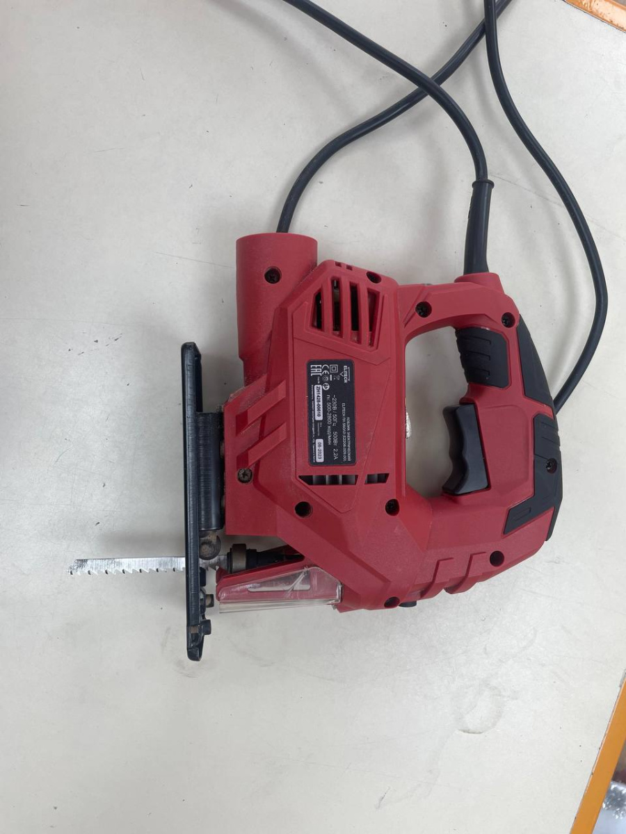 Лобзик Elitech ПЛ 0560ЛЭ Промо