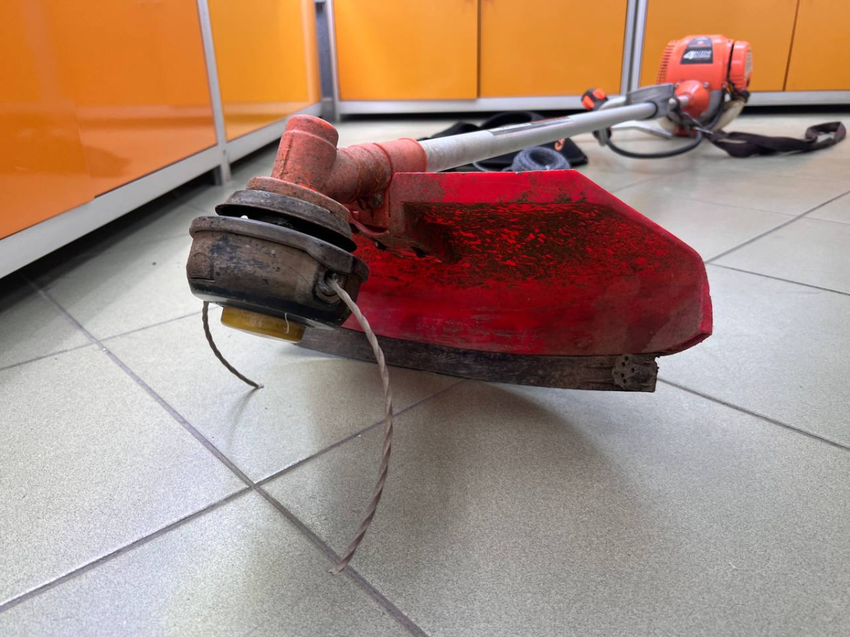 Триммер  CARVER GBC-043M