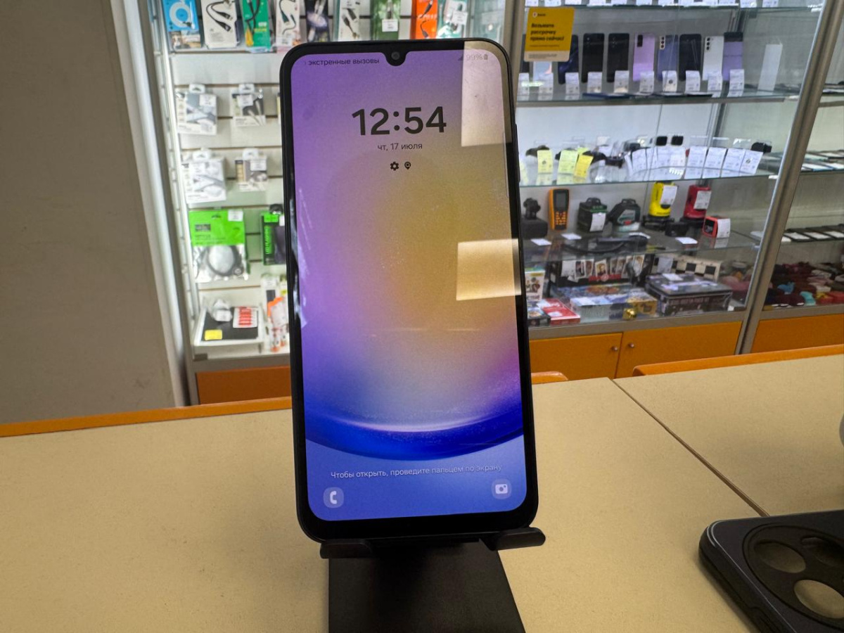 Смартфон Samsung Galaxy A15 4/128