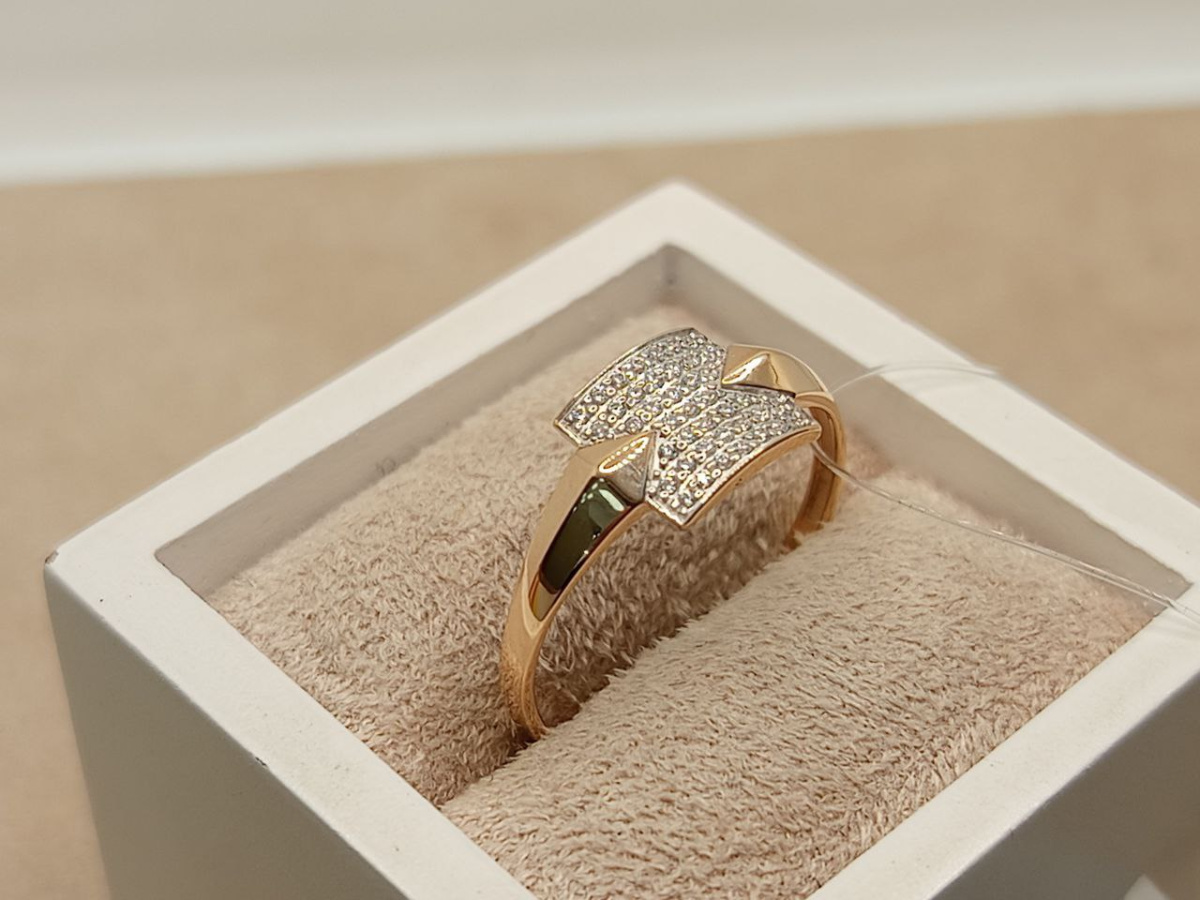 КОЛЬЦО С КАМНЯМИ (Au 585)