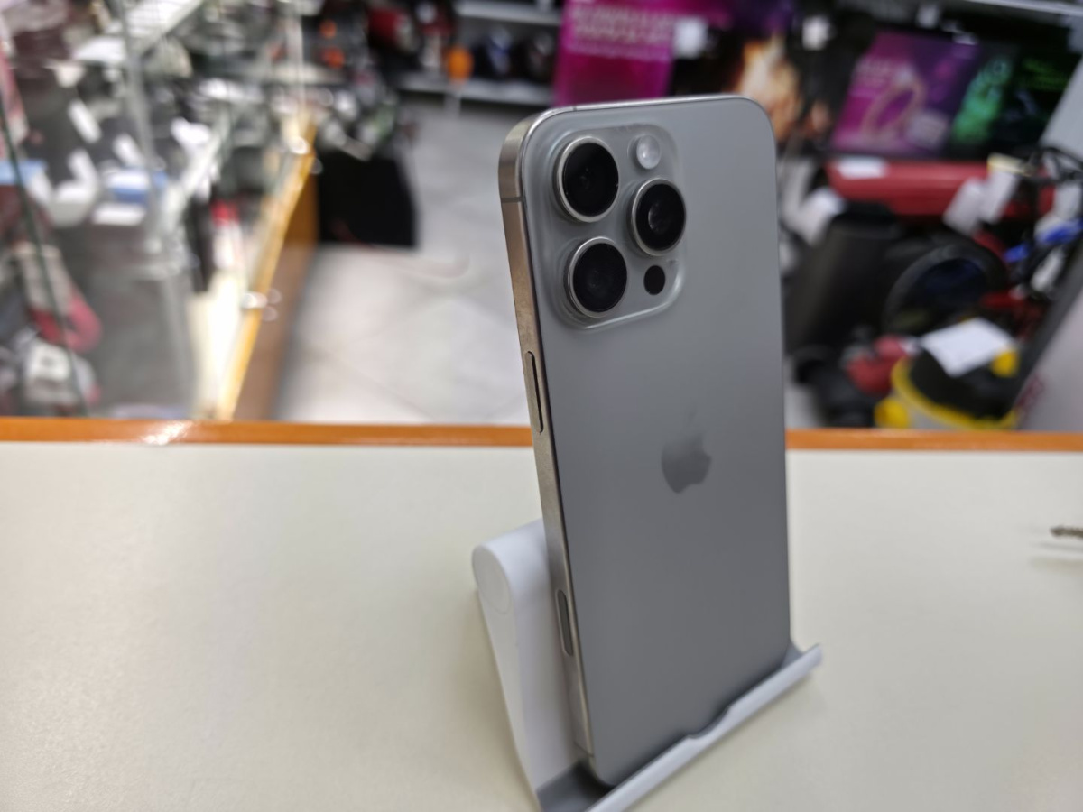 Смартфон Apple Iphone 16 Pro Max 256Gb