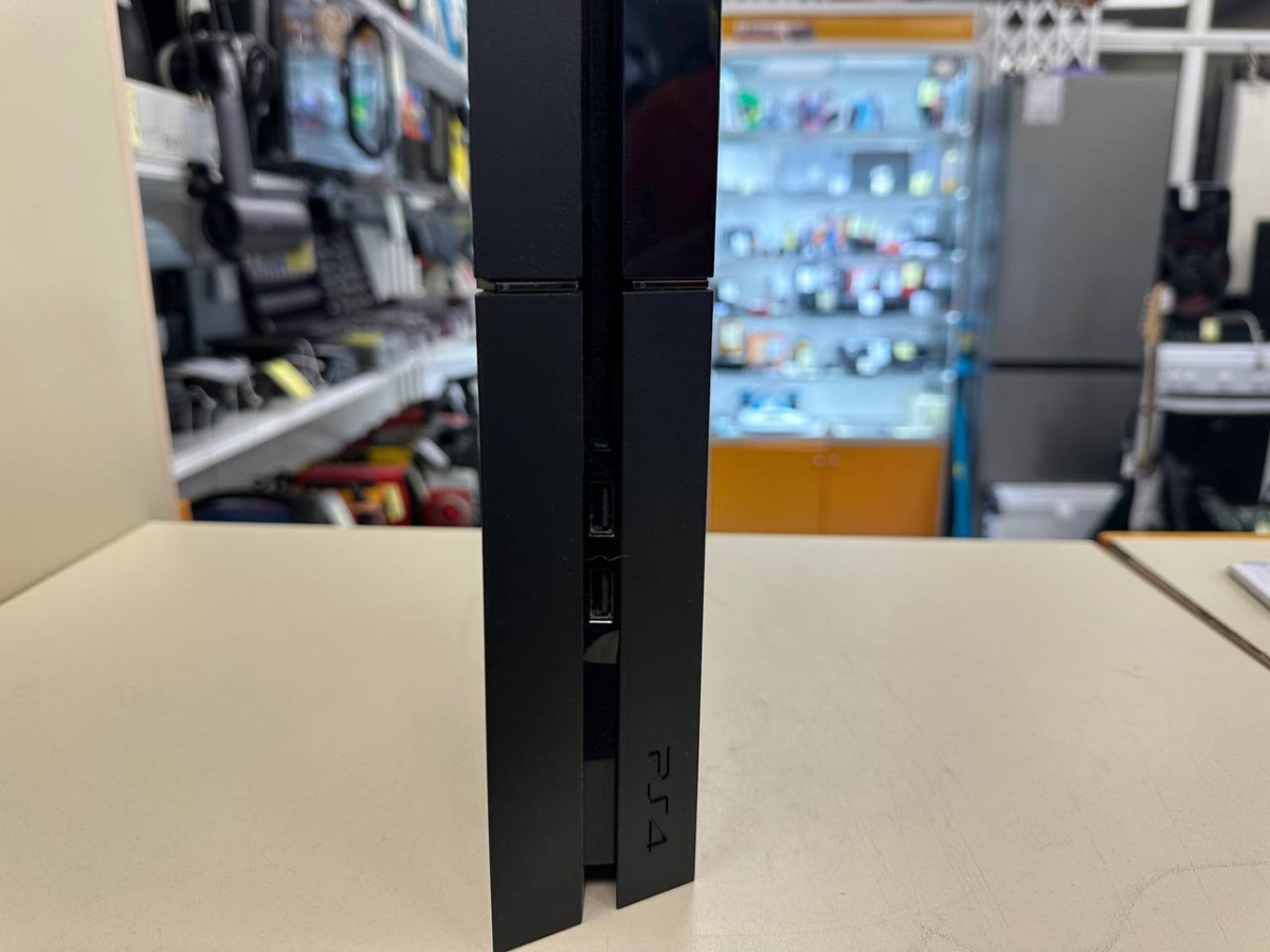 Игровая приставка PlayStation 4 500GB