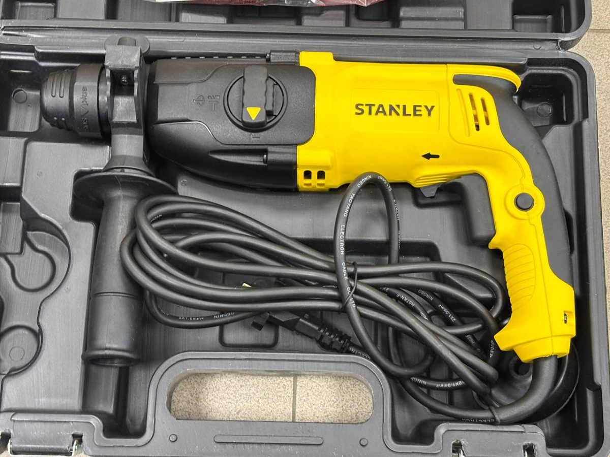 Перфоратор Stanley SHR263K