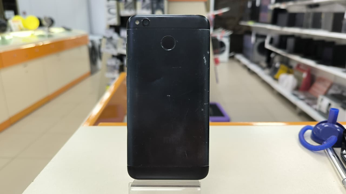 Смартфон Xiaomi Redmi Note 4X 2/16