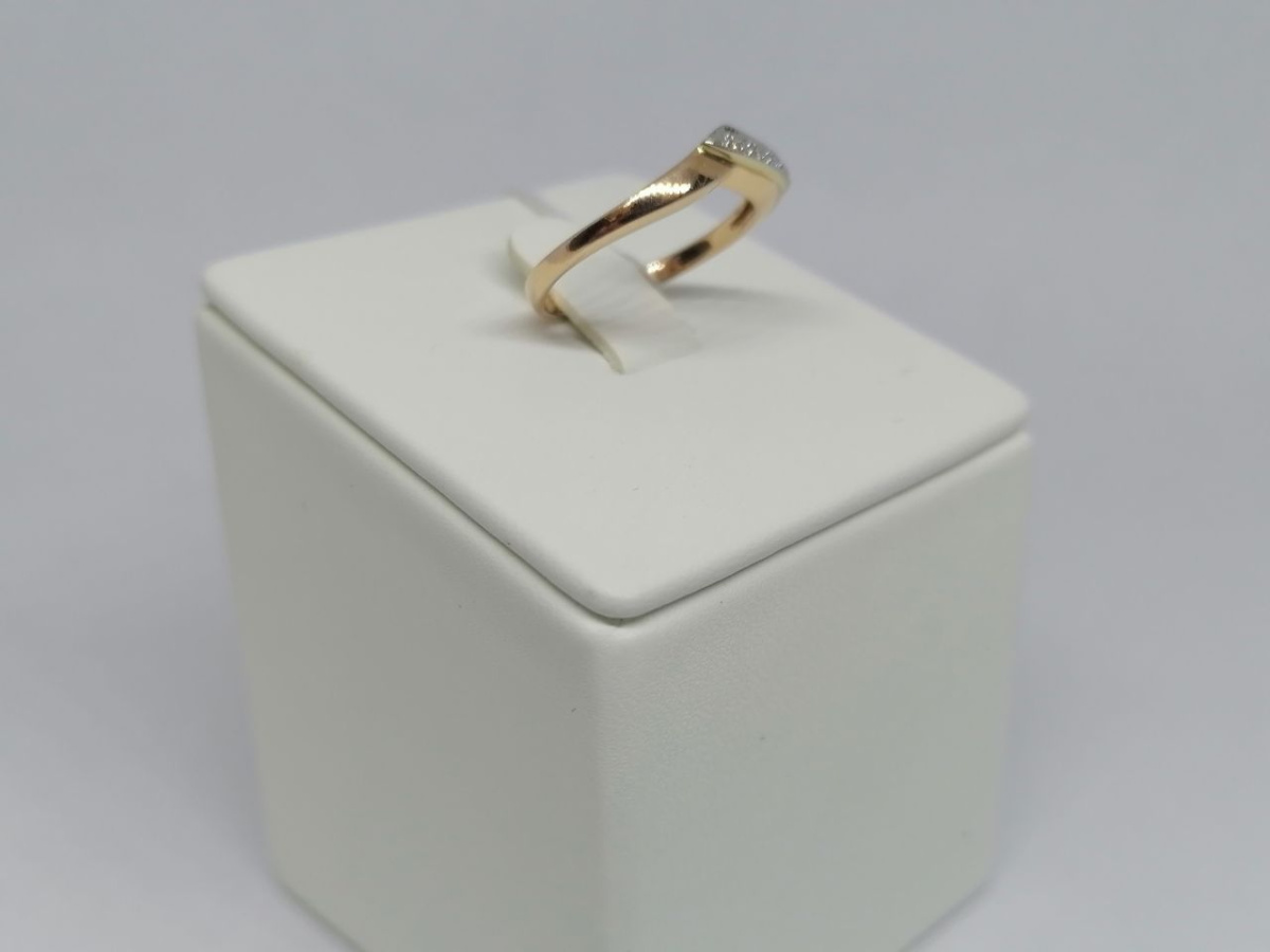 КОЛКМИ585 КОЛЬЦО С КАМНЯМИ (Au 585)