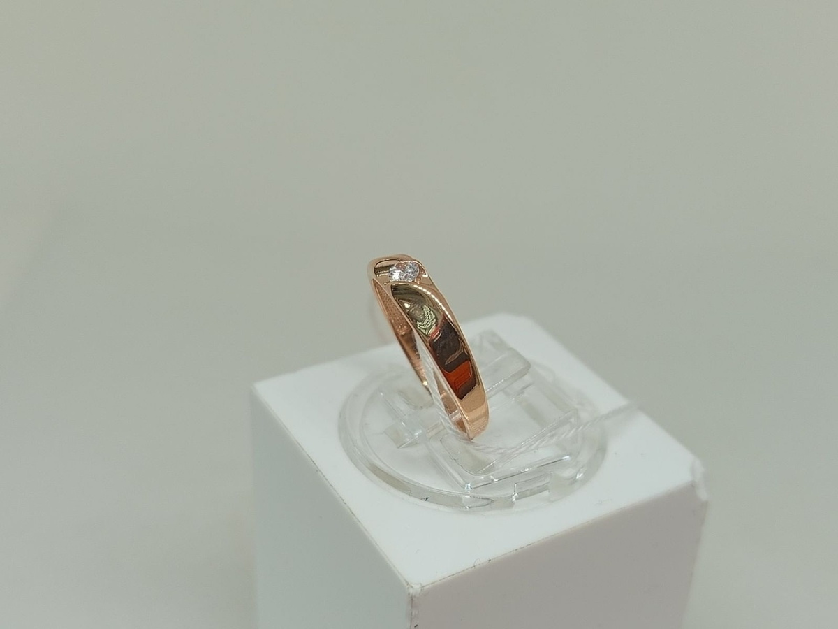 КОЛКМ585 КОЛЬЦО С КАМНЕМ (Au 585)