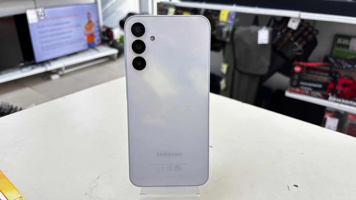 Смартфон Samsung Galaxy A15 4/128