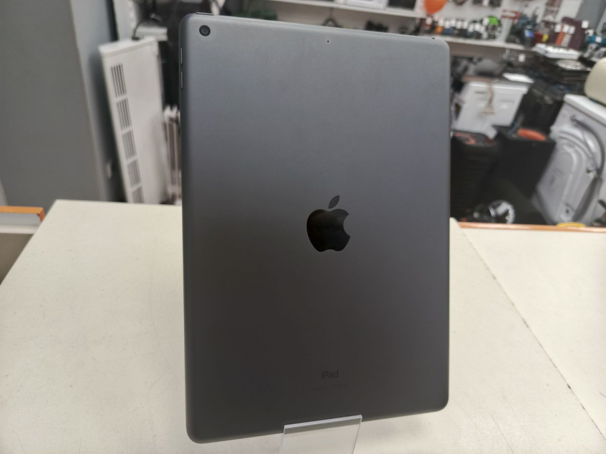 Планшет Apple iPad 9 64 ГБ (2021 A2602 (Wi-Fi)