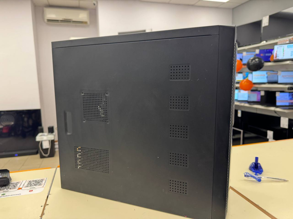 Системный блок Noname; Core i3-6100, Radeon HD 6700, 8 Гб, Нет, 240 Гб