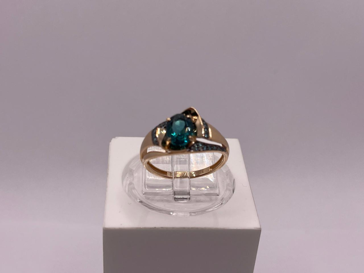 КОЛЬЦО С КАМНЯМИ (Au 585)