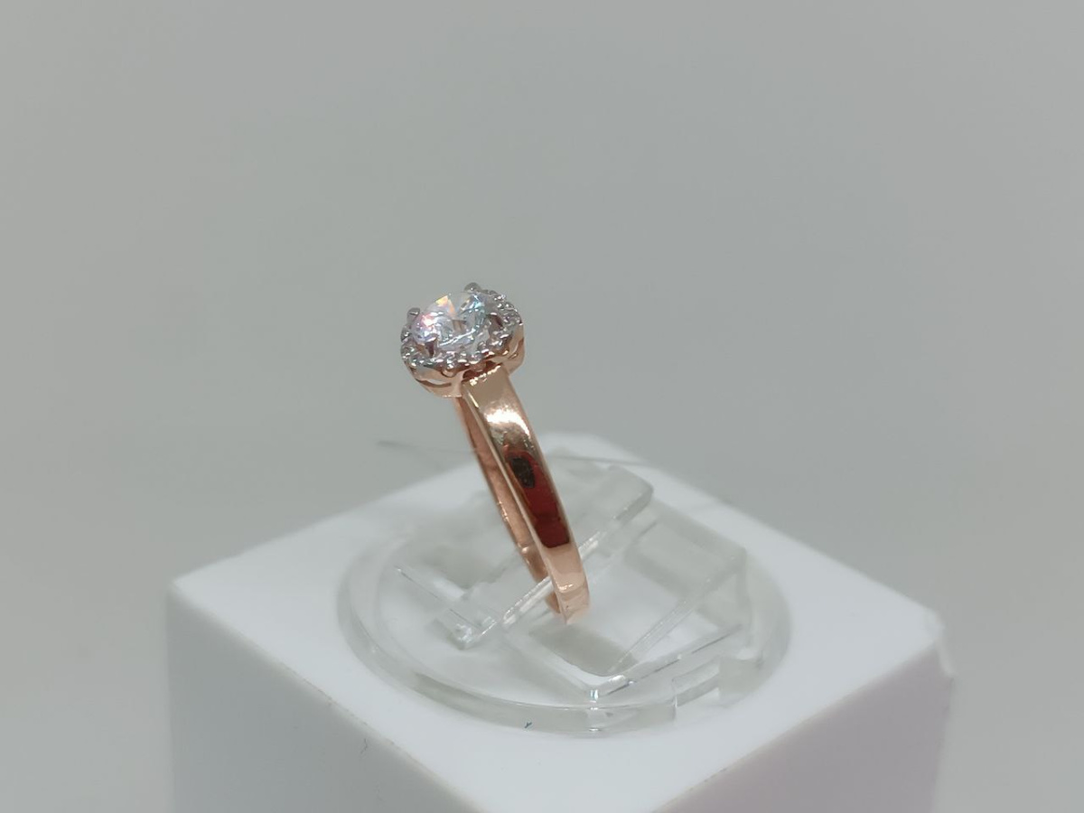 КОЛЬЦО С КАМНЯМИ (Au 585)