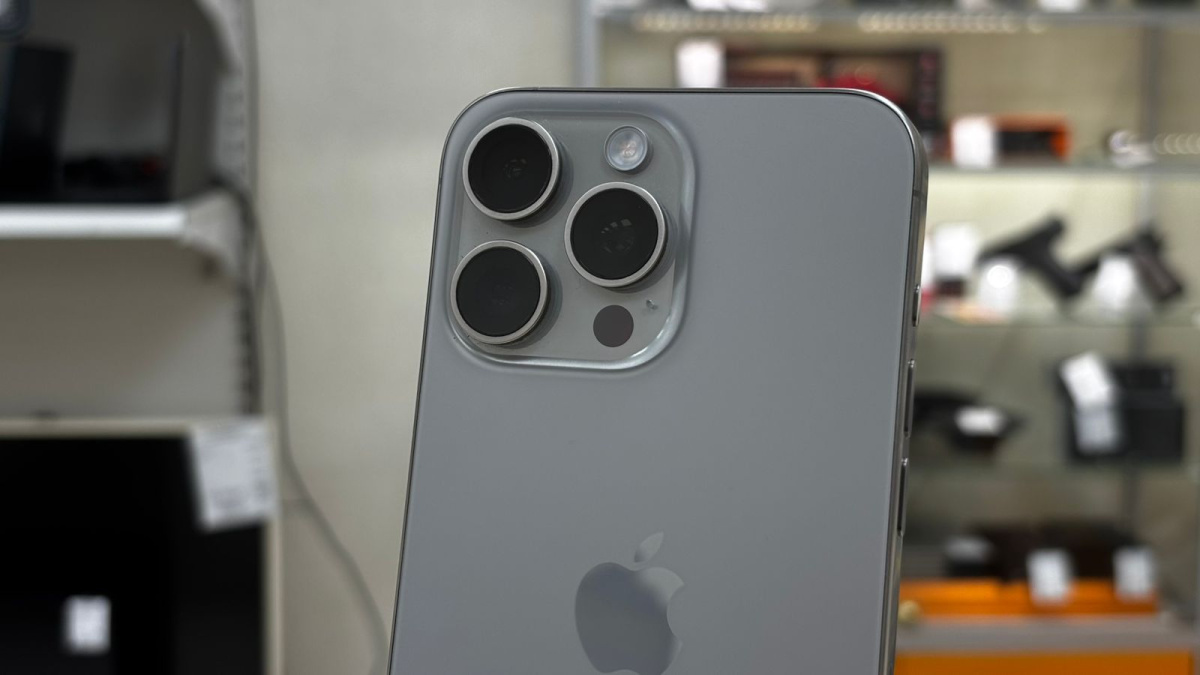 Смартфон Apple iPhone 15 Pro Max 256Gb