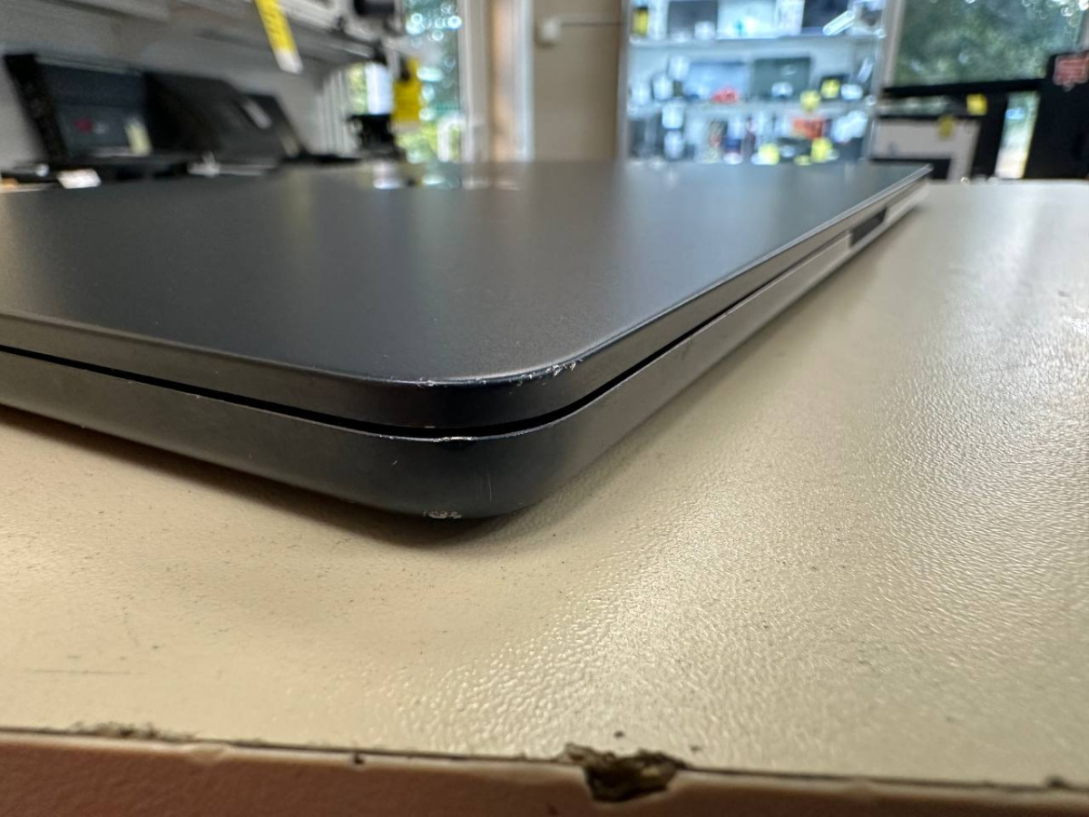 Ноутбук Apple MacBookAir 13 дюймов M2 A2681 (2022)