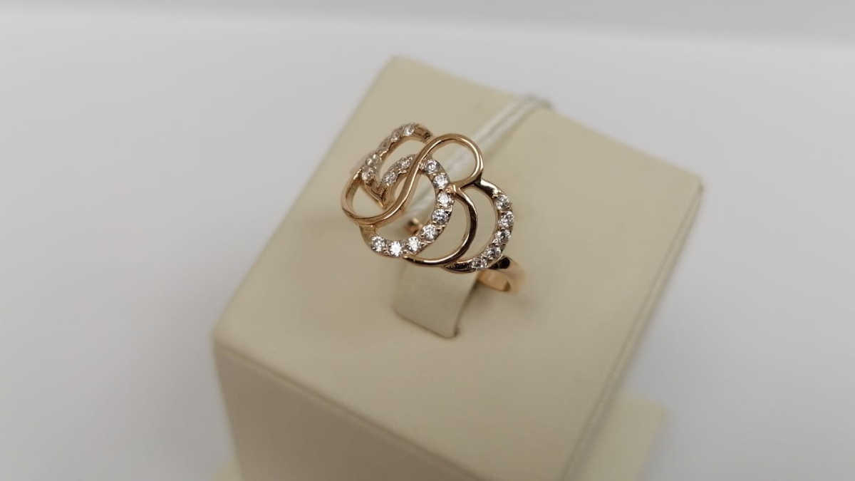 КОЛЬЦО С КАМНЯМИ (Au 585)