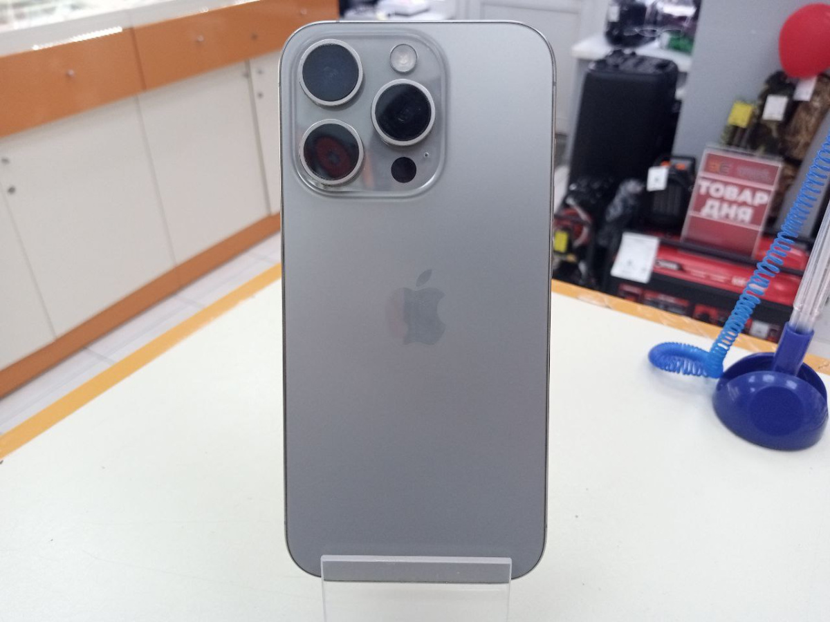 Смартфон Apple Iphone 15 Pro 128Gb
