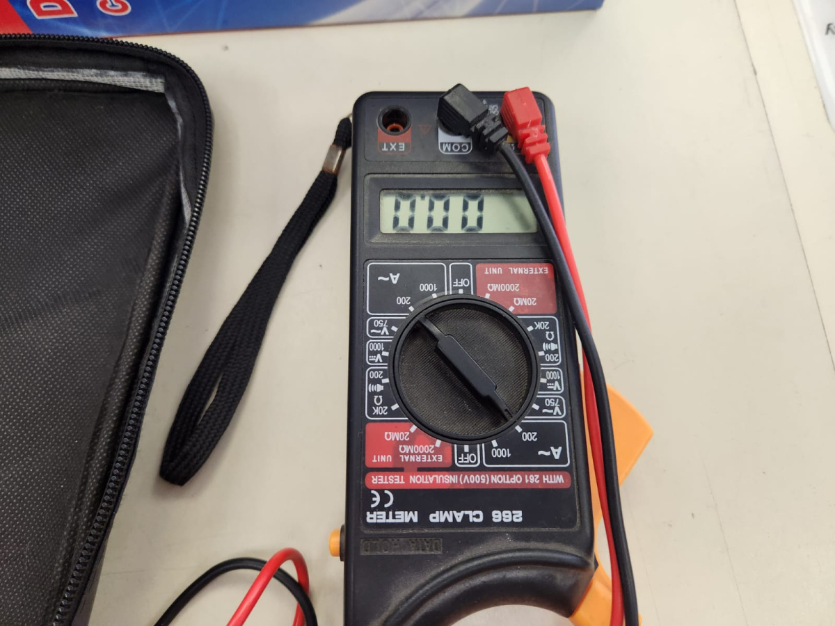 Мультиметр Digital Multimeter DT832