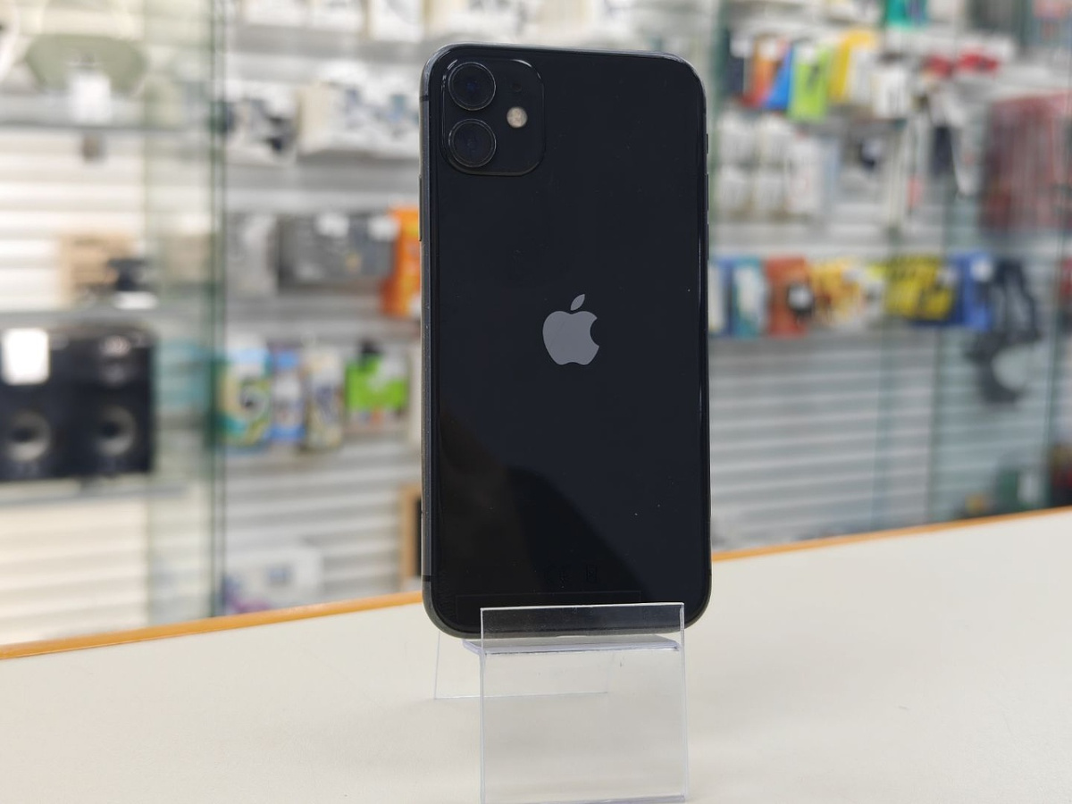 Смартфон Apple iPhone 11 64Gb