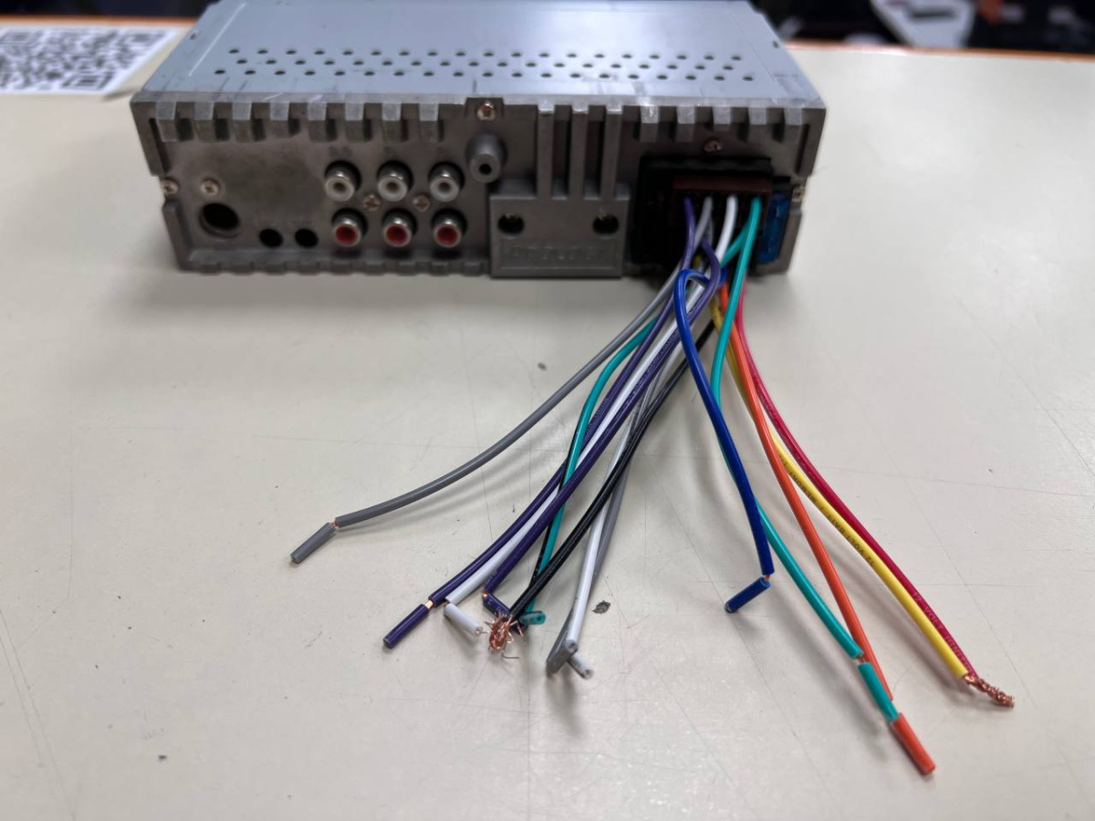 Магнитола Prology CMD-350;