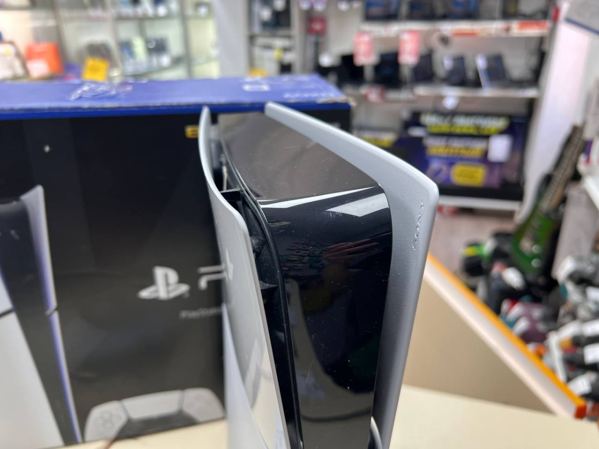 Игровая приставка PlayStation 5 Slim Digital Edition 825Gb