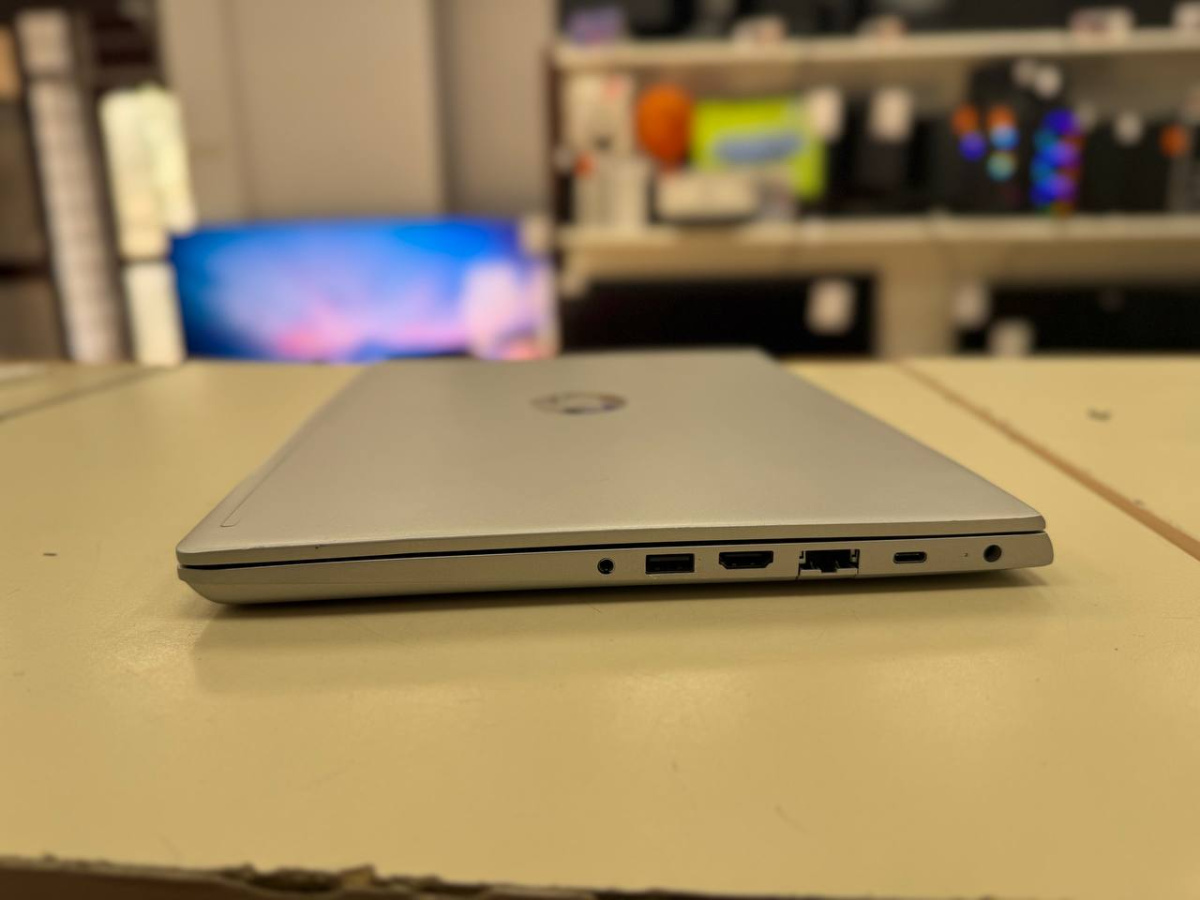 Ноутбук HP; Core i3-10110U, AMD Radeon (TM) Graphics, 16 Гб, 256 Гб, 500 Гб